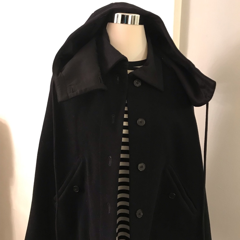 BEAUTIFUL CAPE!